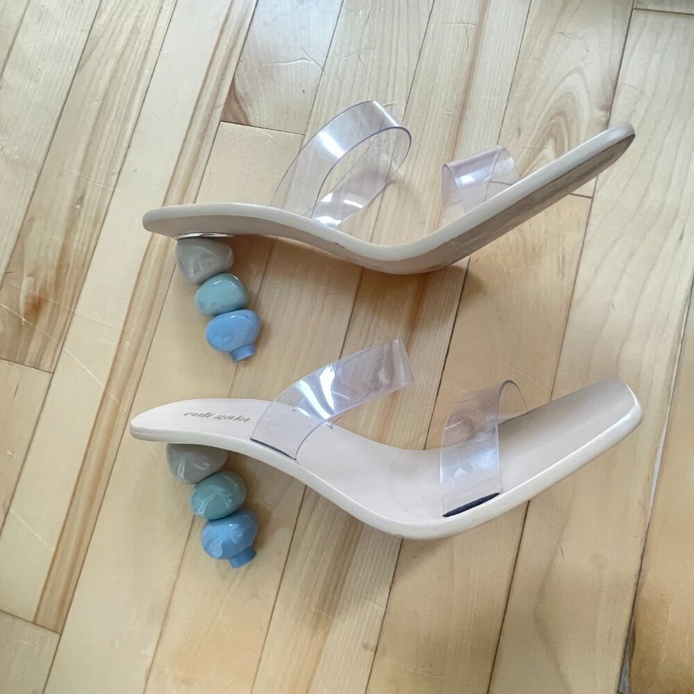 Cult Gaia Meta Sandal - Picture 4 of 9